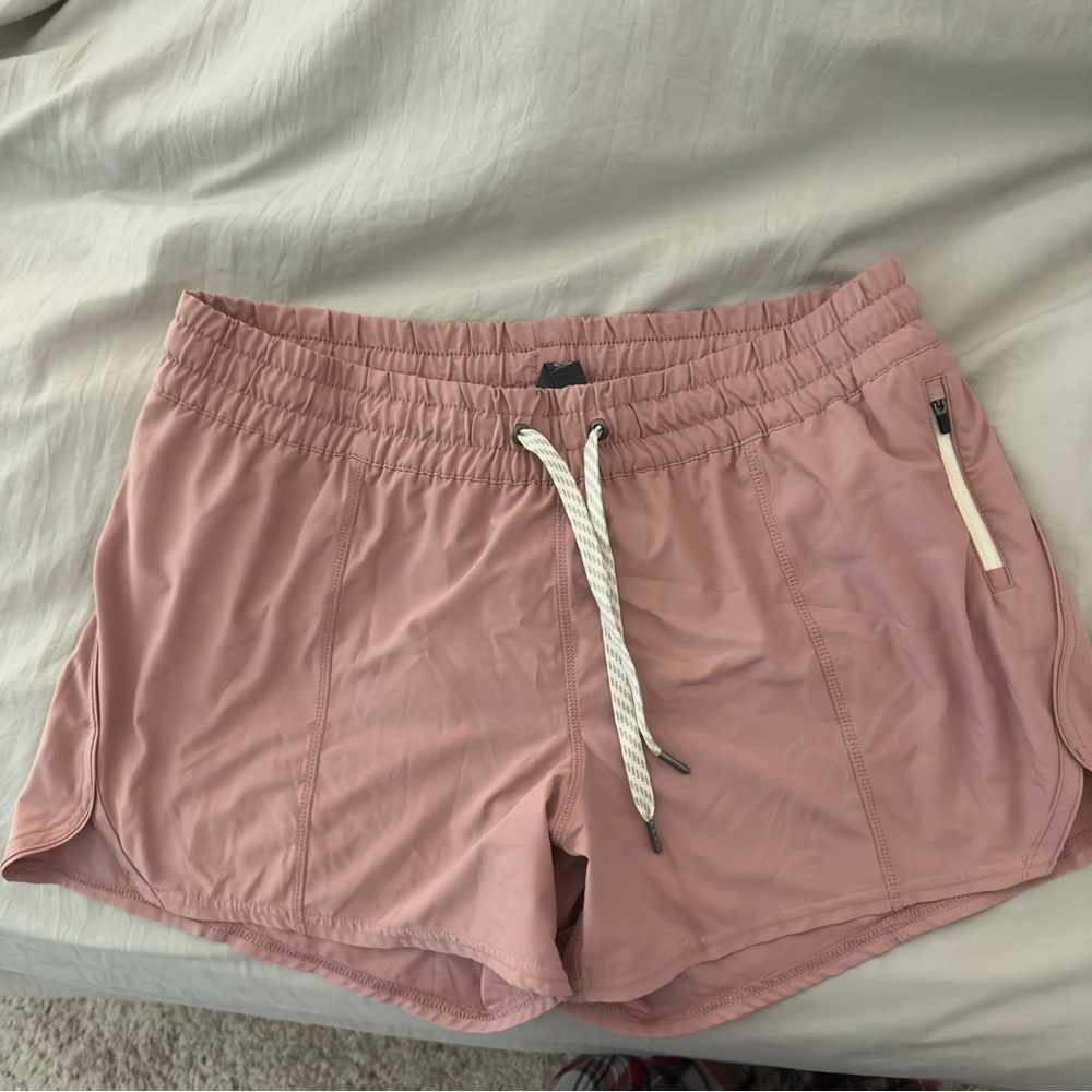 Women's Pink Vuori Shorts